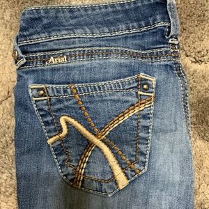 Ariat jeans size 28R